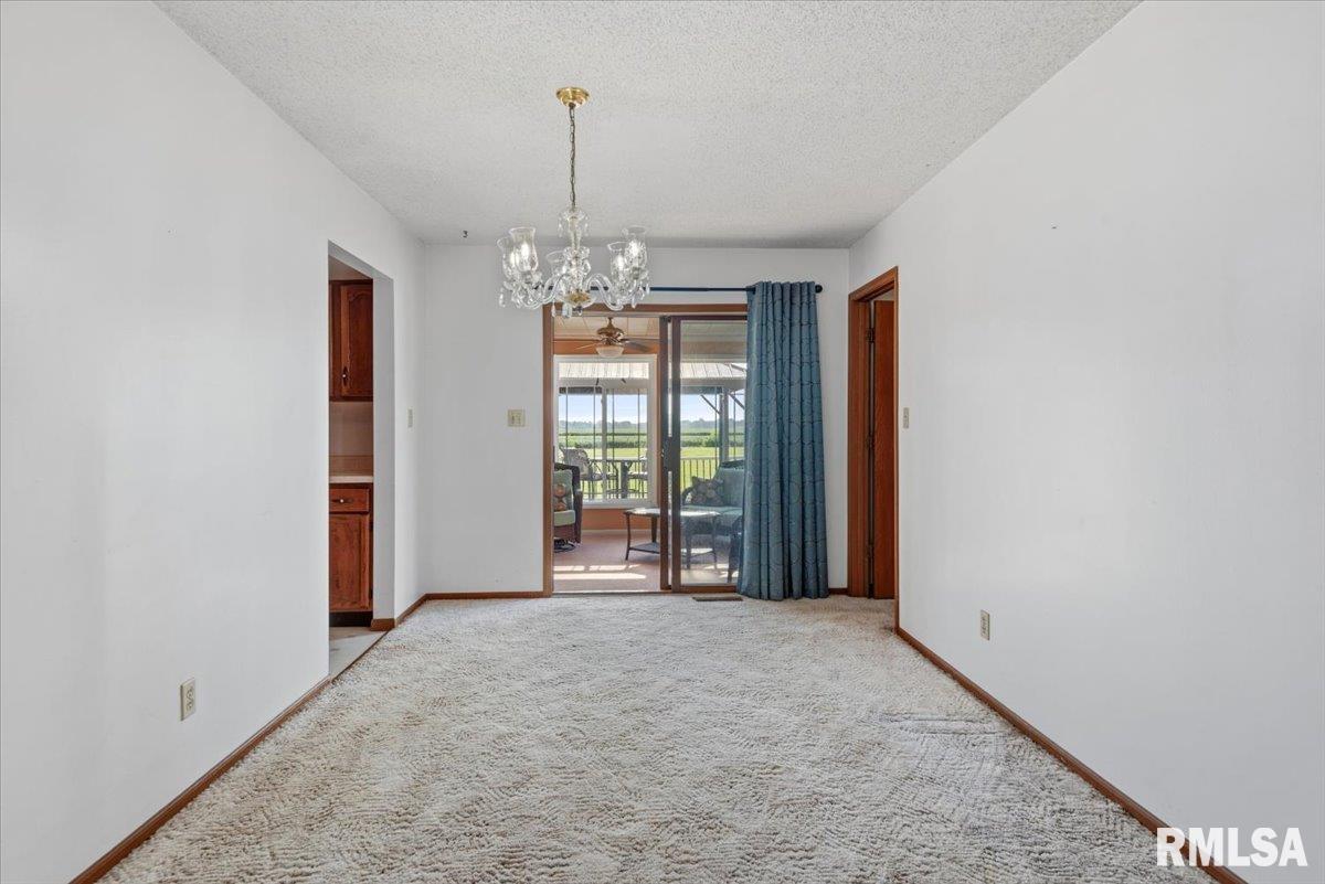 54 Longview Drive Springfield, IL 62712 - Photo 5 of 29