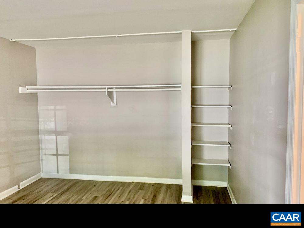545 Burgoyne Road, Unit 5 Charlottesville, VA 22901 - Photo 6 of 9