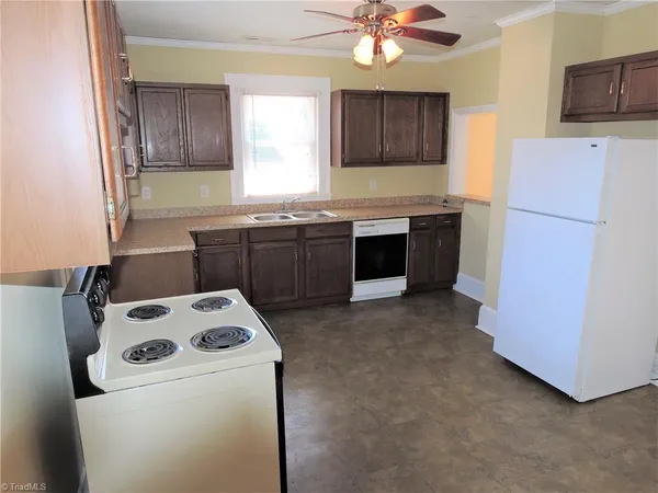 $1,095 | 4215 Old Greensboro Road, Winston-Salem, NC 27101