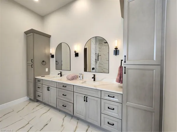 $1,390,000 | 3625 Olde Cottage Lane, Bonita Springs, FL 34134
