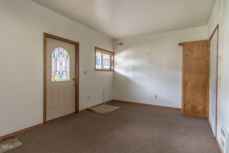 145 South Point Street Depoe Bay, OR 97341 - Photo 18 of 20 southpoint-backlightmarketing-21