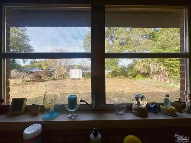 $219,900 | 6514 Lark Avenue, Milton, FL 32570