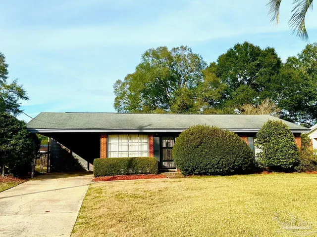 $219,900 | 6514 Lark Avenue, Milton, FL 32570