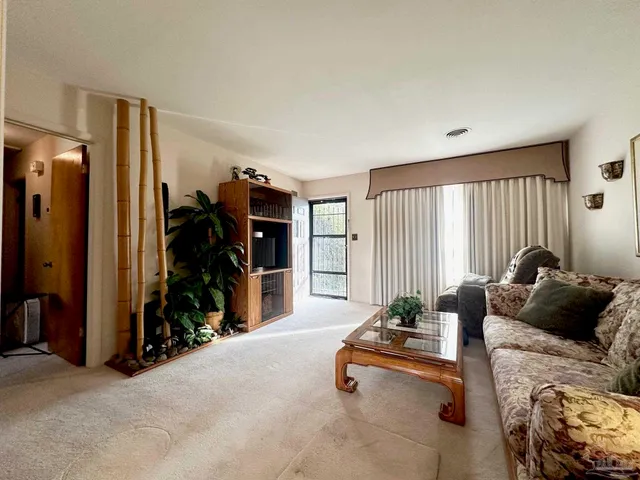 $219,900 | 6514 Lark Avenue, Milton, FL 32570