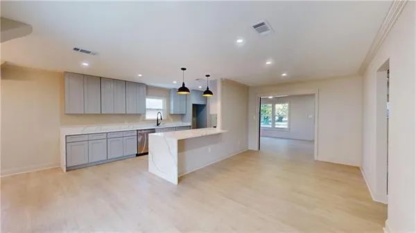 $377,000 | 4116 Haring Road, Metairie, LA 70006