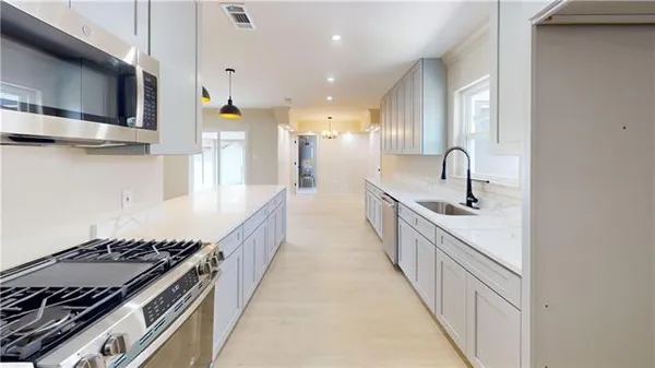 $377,000 | 4116 Haring Road, Metairie, LA 70006