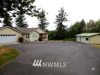 162 Barefoot Holw Road Longview, WA 98632 - Photo 4 of 23
