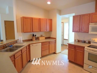 162 Barefoot Holw Road Longview, WA 98632 - Photo 10 of 23