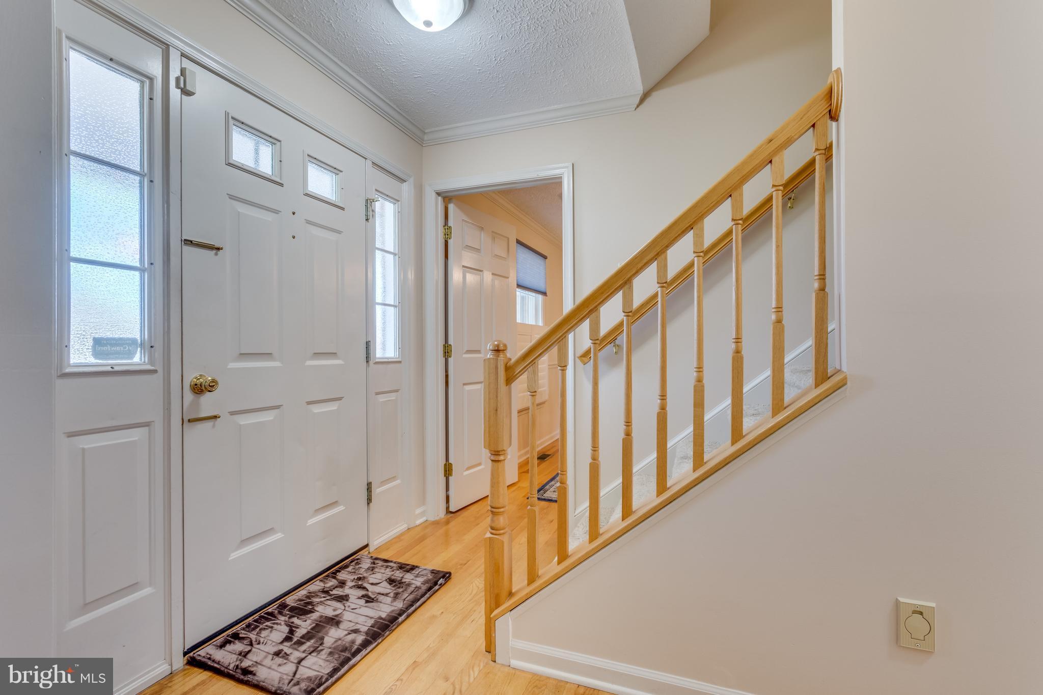 124 Canyon Road Winchester, VA 22602 - Photo 3 of 30 Interior (General)