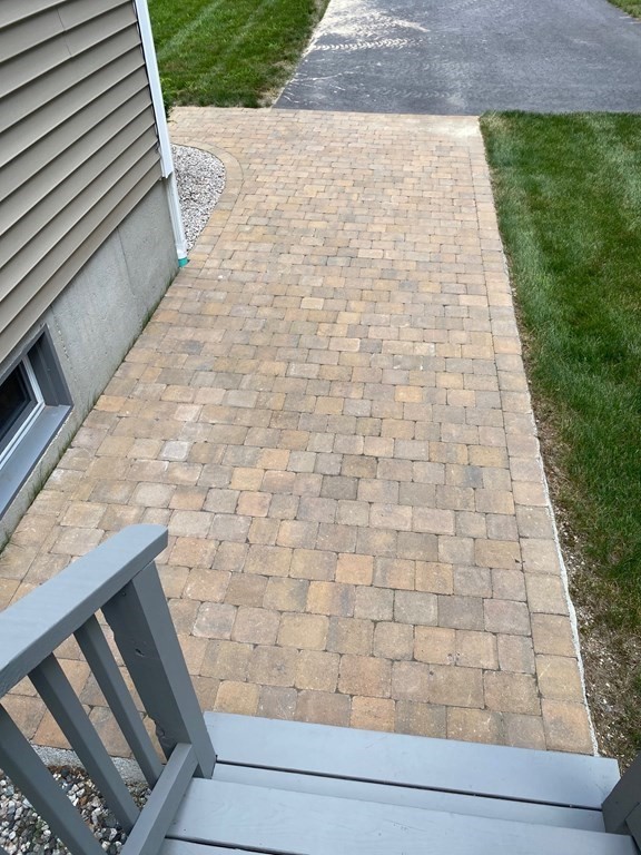 28 Chestnut Street Bellingham, MA 02019 - Photo 17 of 23 Gallery Image 17