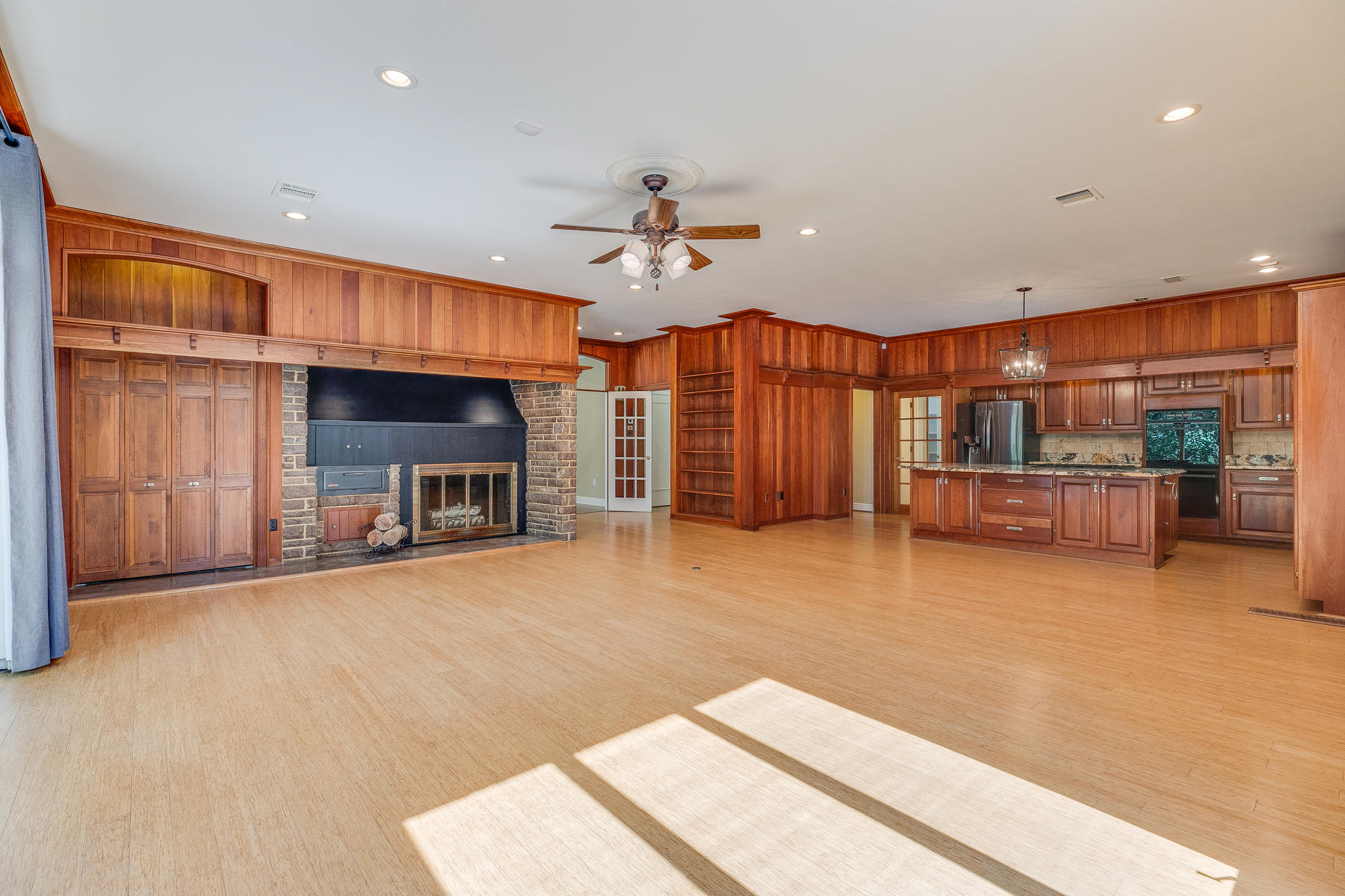 104 Lick Branch Road Bristol, TN 37620 - Photo 23 of 94 020