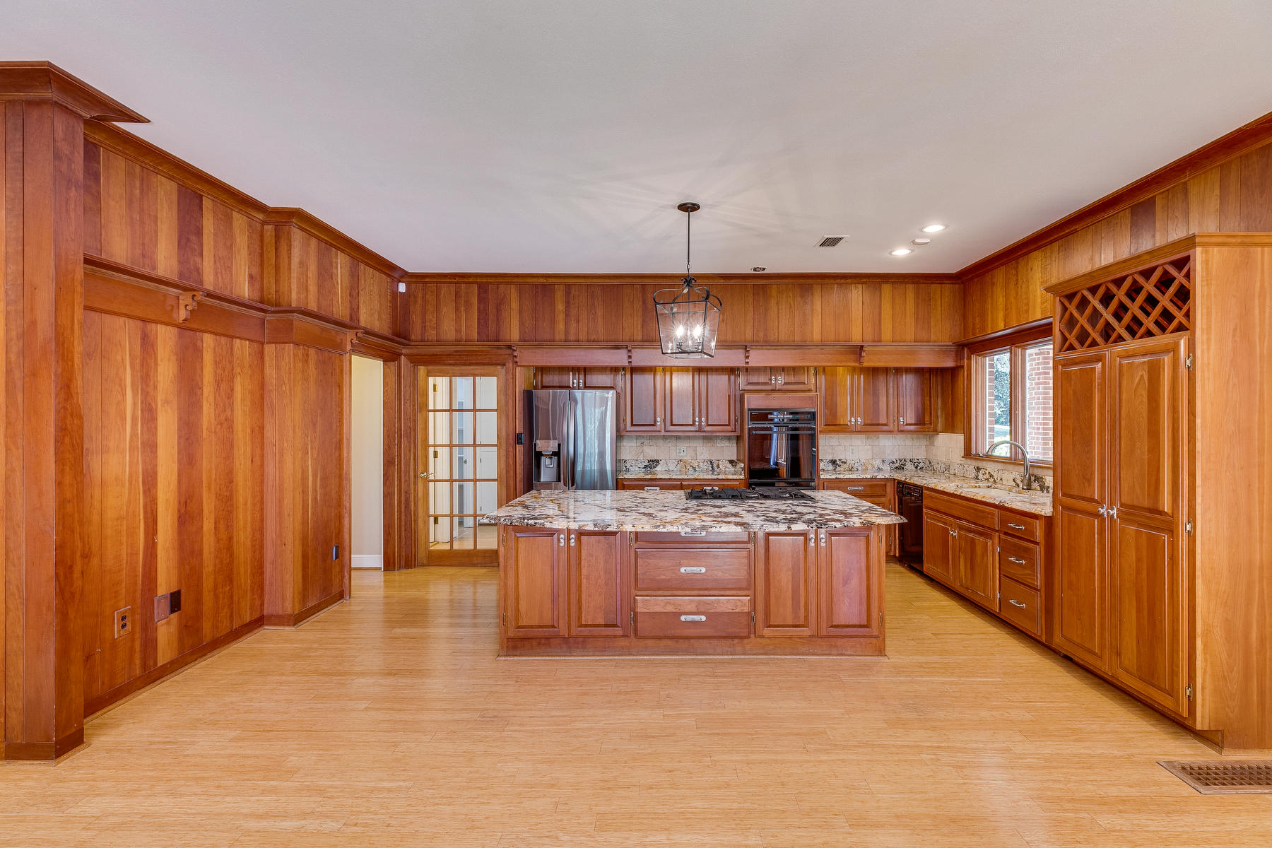 104 Lick Branch Road Bristol, TN 37620 - Photo 24 of 94 022
