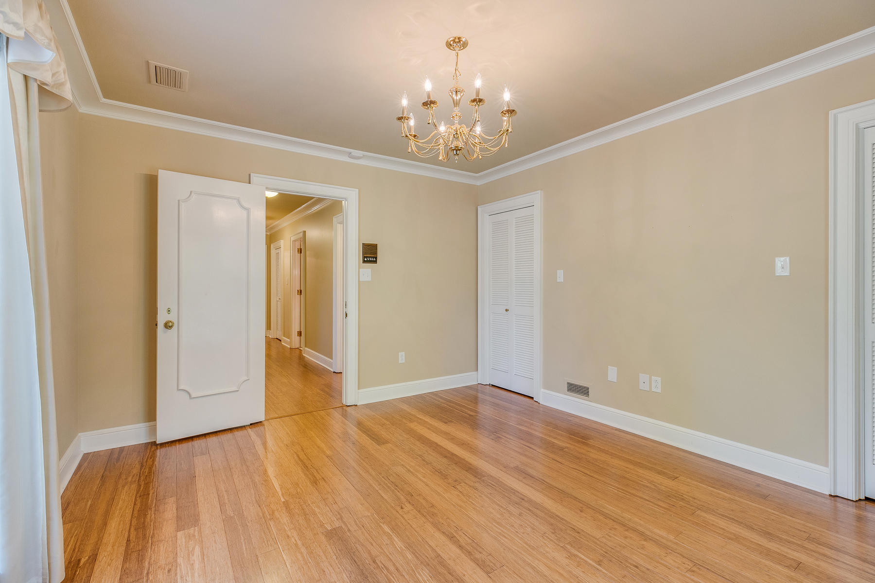104 Lick Branch Road Bristol, TN 37620 - Photo 47 of 94 047