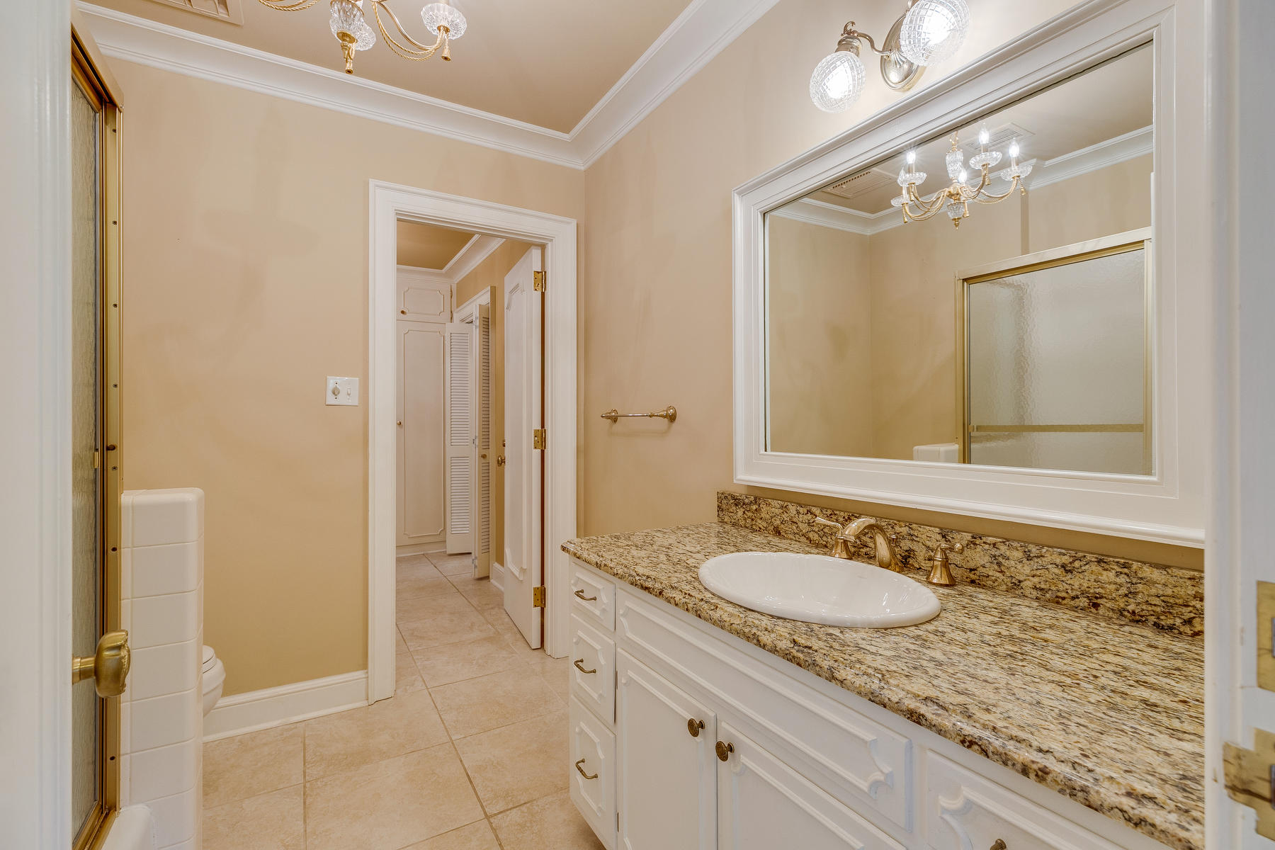 104 Lick Branch Road Bristol, TN 37620 - Photo 49 of 94 049