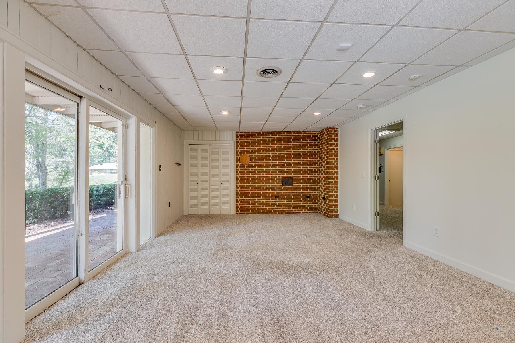 104 Lick Branch Road Bristol, TN 37620 - Photo 60 of 94 060