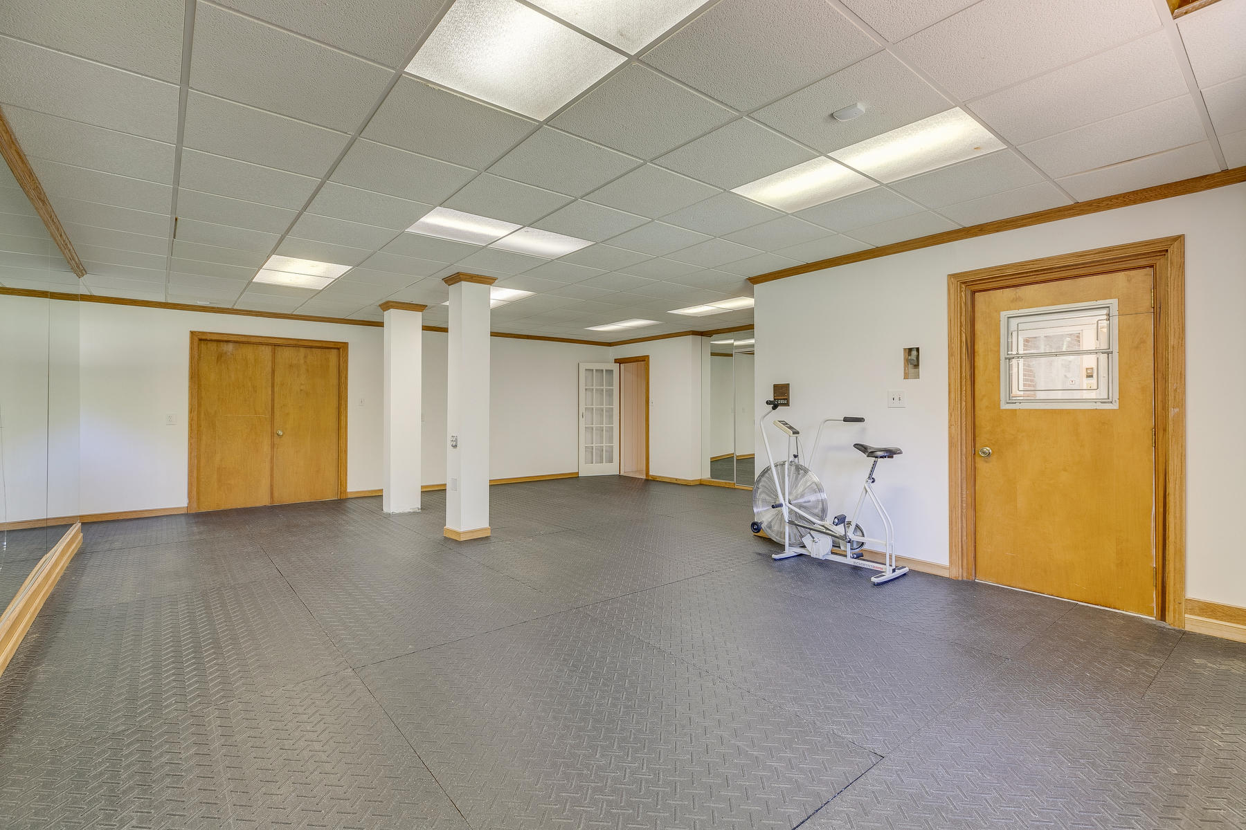 104 Lick Branch Road Bristol, TN 37620 - Photo 68 of 94 068