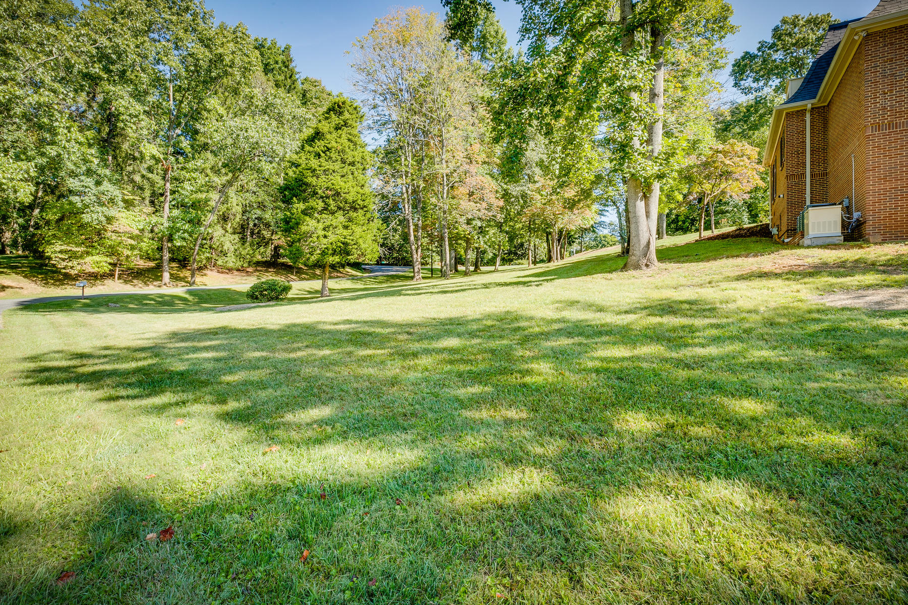 104 Lick Branch Road Bristol, TN 37620 - Photo 78 of 94 078