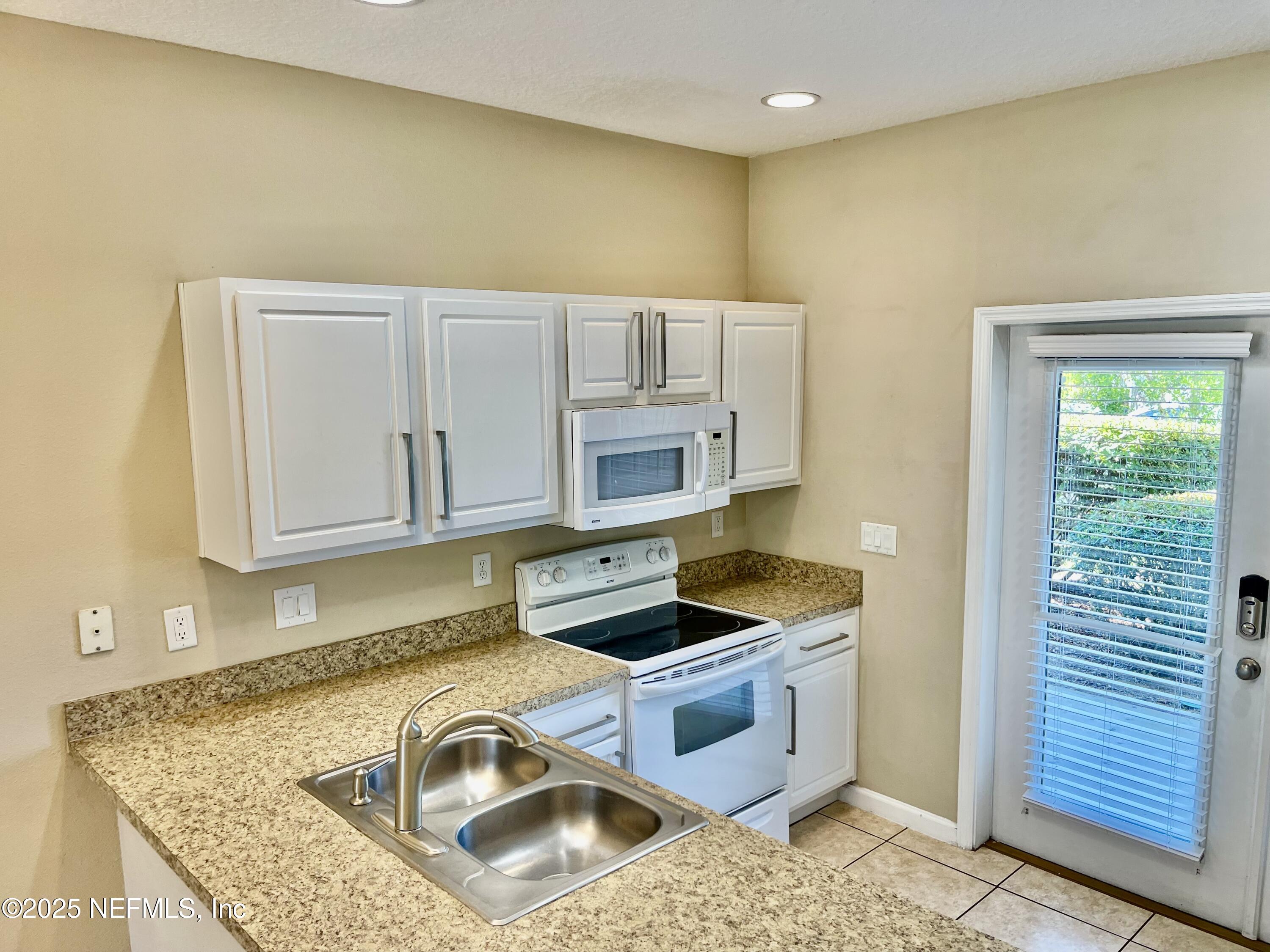 486 Cabernet Place St. Augustine, FL 32084 - Photo 6 of 29 IMG_5872