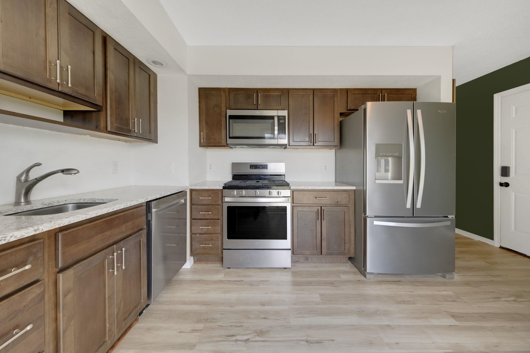 2052 South Blue Spruce Road Warsaw, IN 46580 - Photo 12 of 35 Gallery Image 12