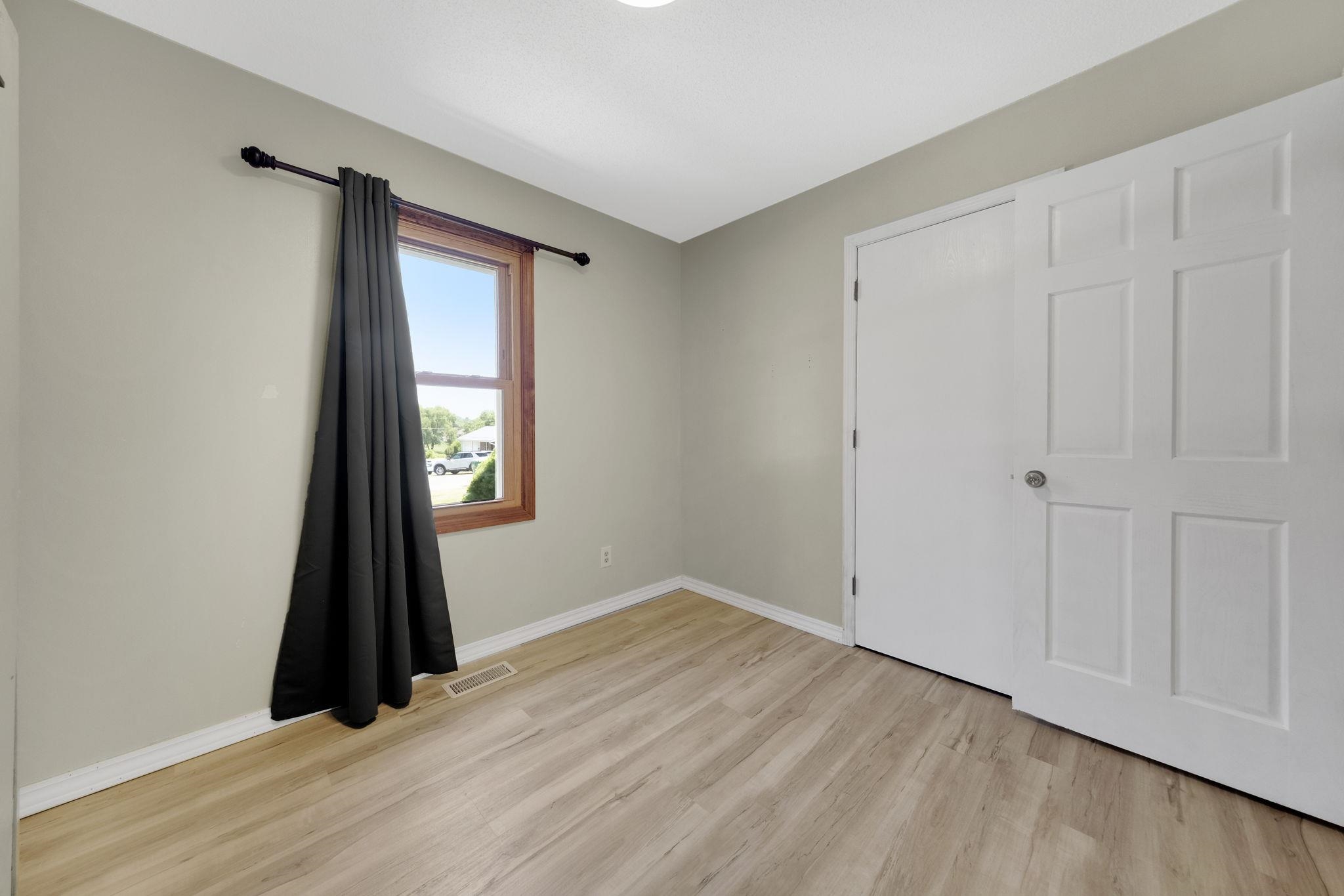 2052 South Blue Spruce Road Warsaw, IN 46580 - Photo 15 of 35 Gallery Image 15