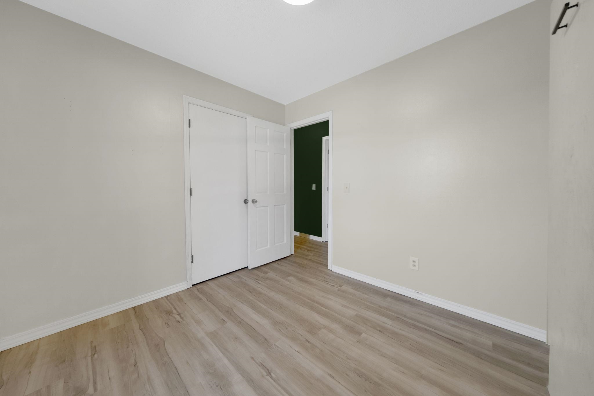 2052 South Blue Spruce Road Warsaw, IN 46580 - Photo 16 of 35 Gallery Image 16