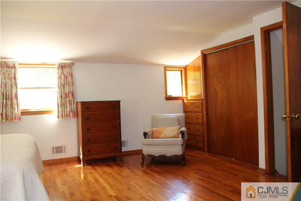 101 Overbrook Road Piscataway, NJ 08854 - Photo 12 of 25 Gallery Image 12