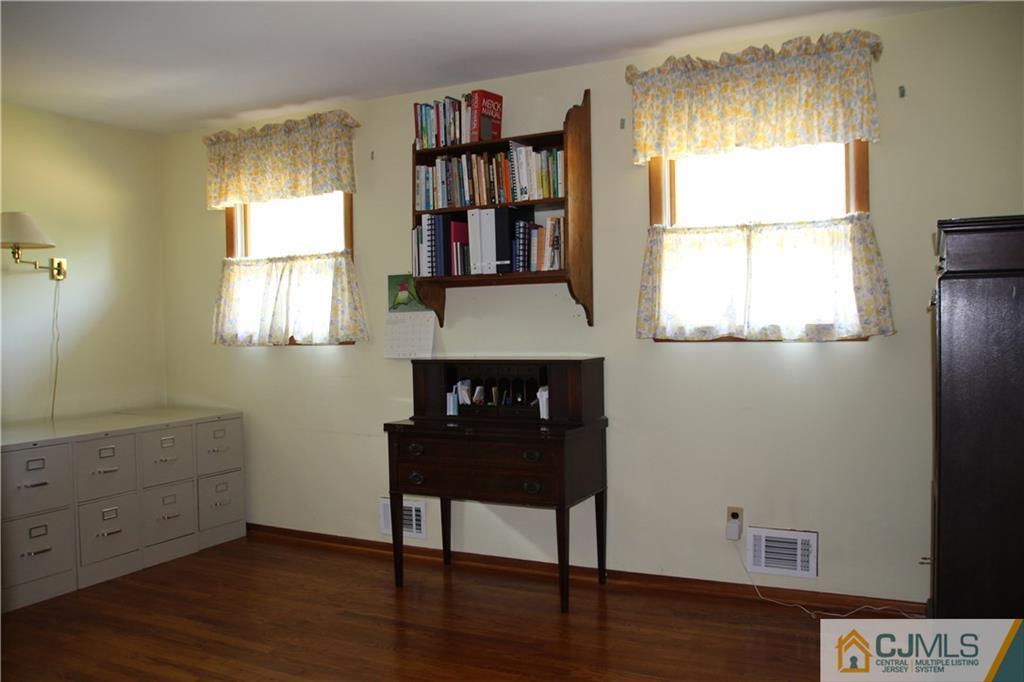 101 Overbrook Road Piscataway, NJ 08854 - Photo 18 of 25 Gallery Image 18