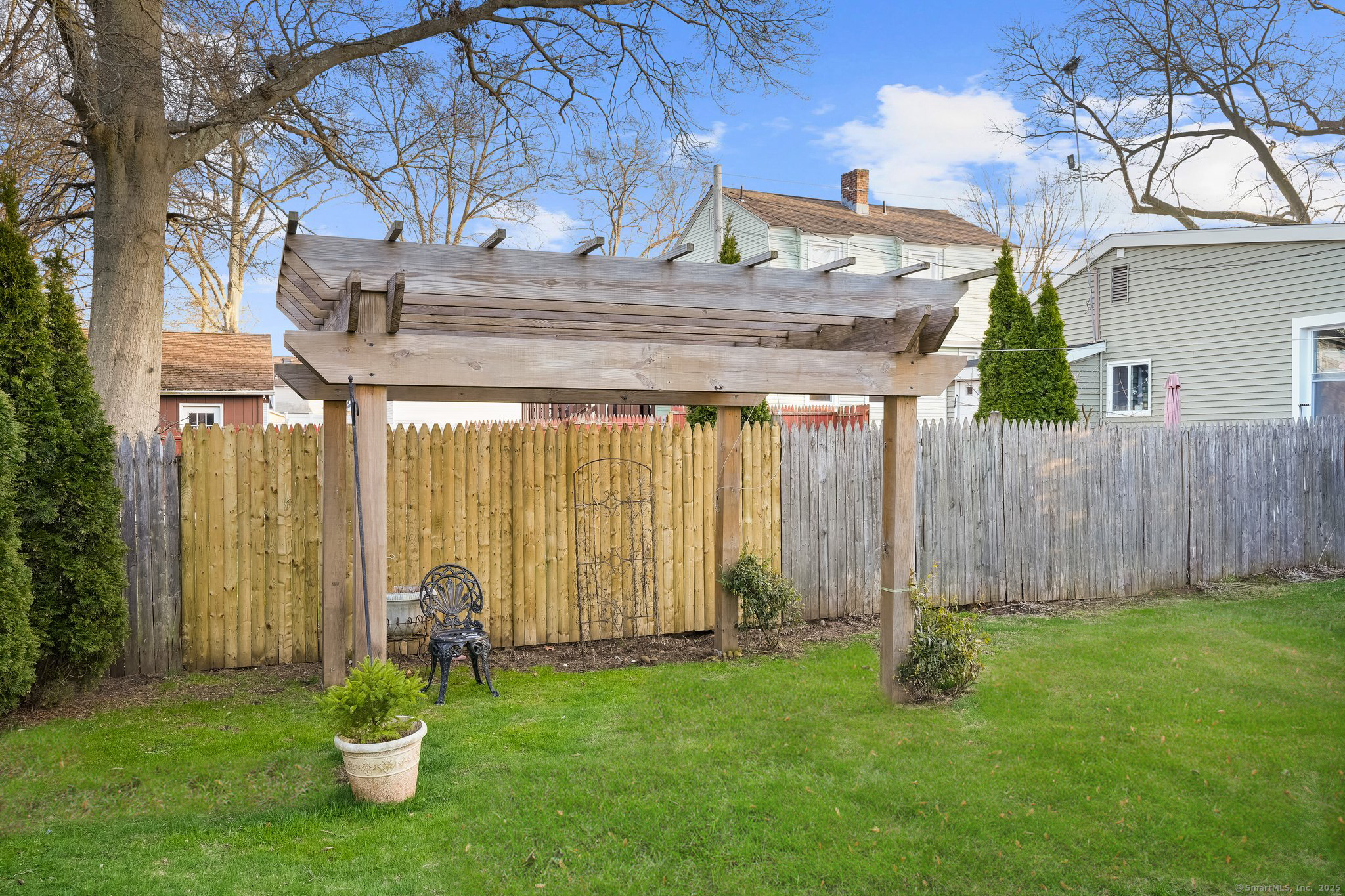 257 Concord Street New Haven, CT 06512 - Photo 23 of 25 Newer Pergola