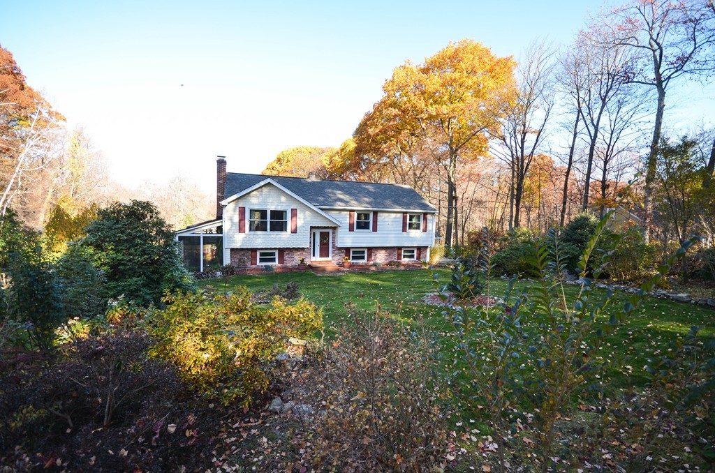 43 Dodge Road Sutton, MA 01590 - Photo 1 of 29