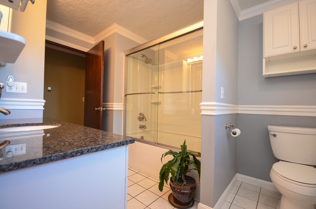 43 Dodge Road Sutton, MA 01590 - Photo 14 of 29
