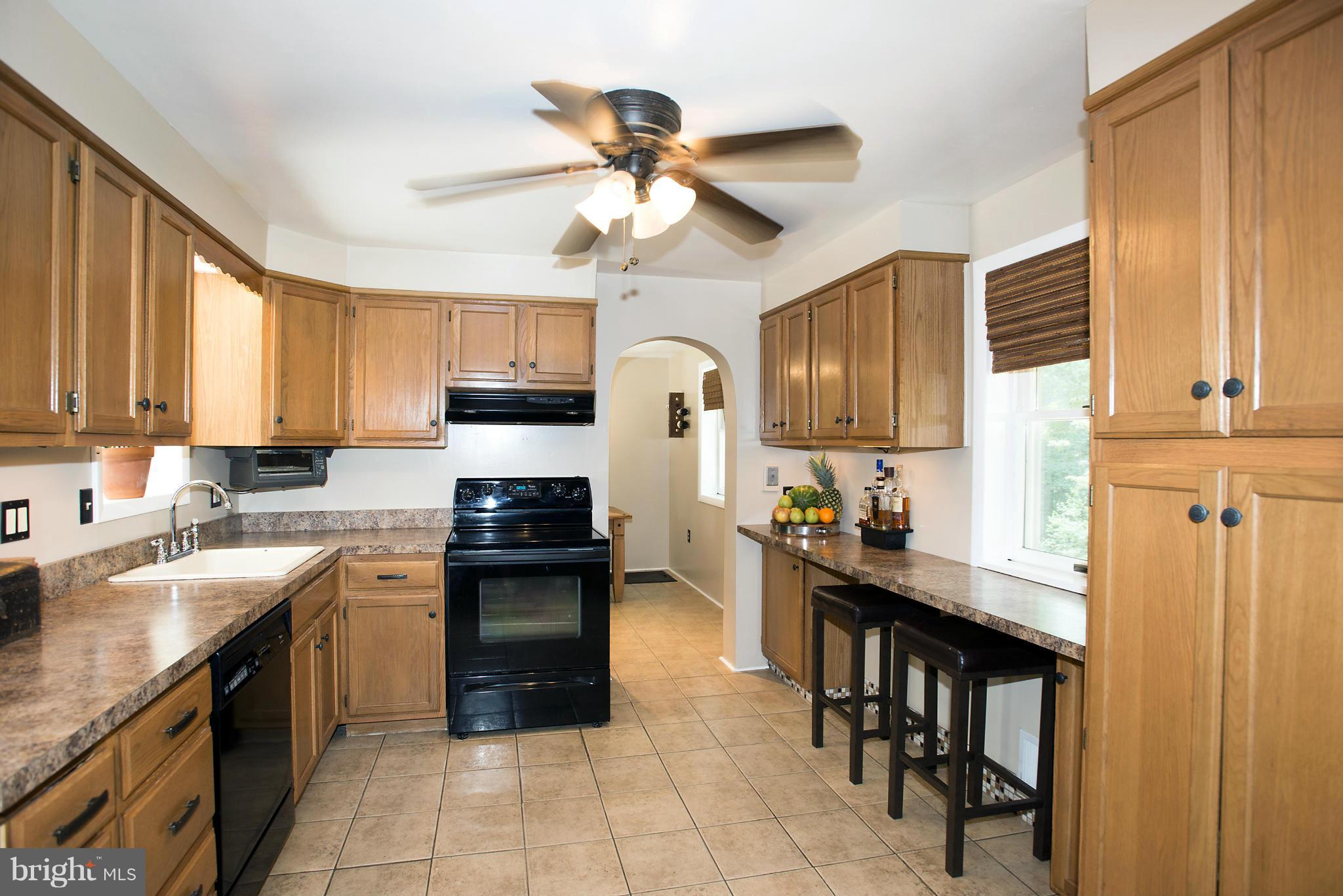 3300 Mail Road Westminster, MD 21157 - Photo 6 of 24 Main House - Kitchen