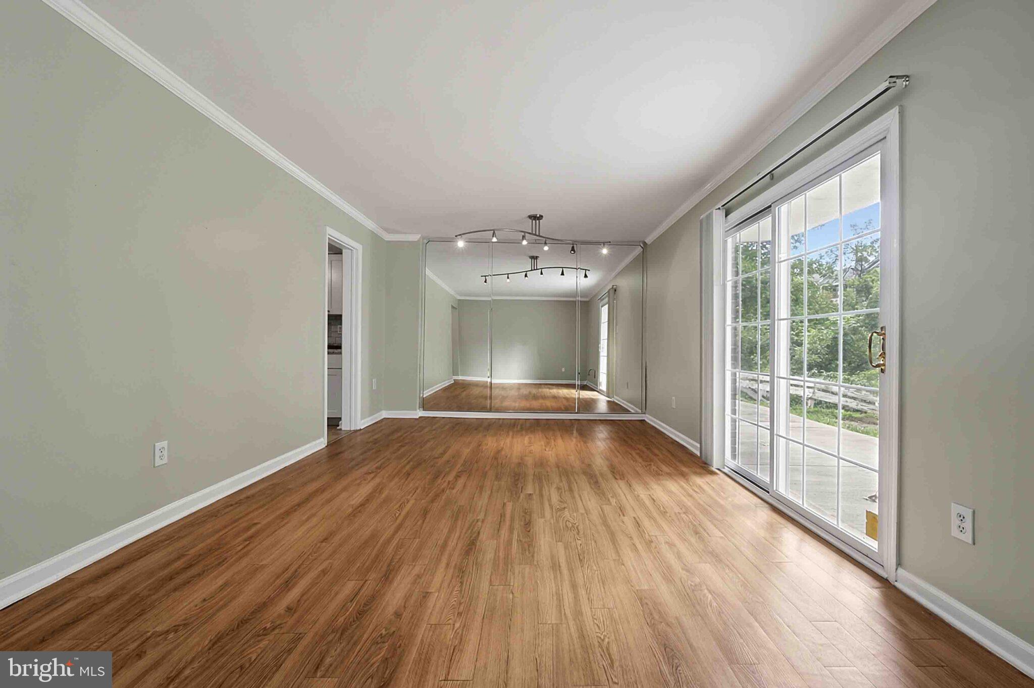 14439 Golden Oak Road Centreville, VA 20121 - Photo 22 of 47 Gallery Image 22