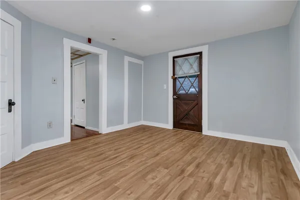 $2,300 | 244 Paradis Avenue, Unit 3, Woonsocket, RI 02895