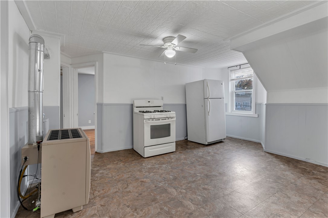 244 Paradis Avenue, Unit 3 Woonsocket, RI 02895 - Photo 3 of 20