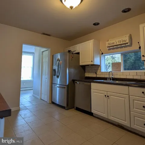 $2,000 | 145 North Market Street, Mount Joy, PA 17552