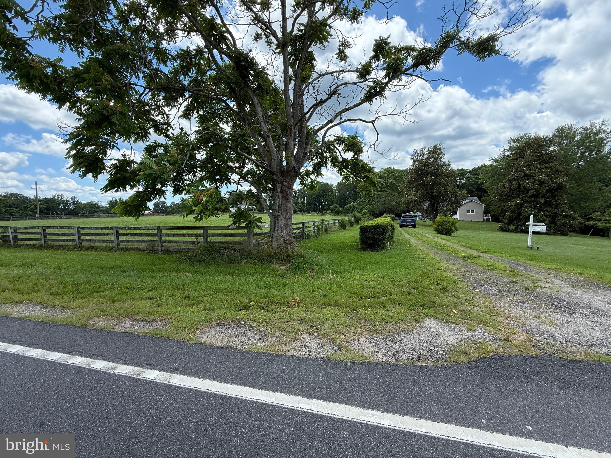 16280 Ridge Road King George, VA 22485 - Photo 24 of 24 Easement entrance is 60' wide access at this tree