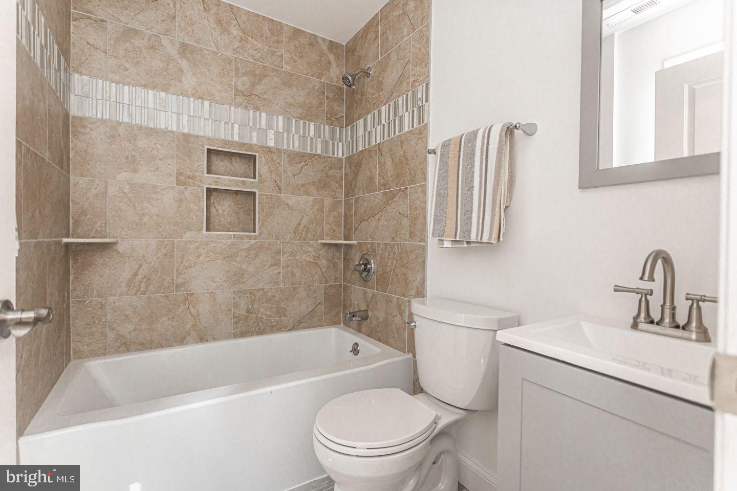 25 Sandy Run Road Yardley, PA 19067 - Photo 13 of 16 Gallery Image 13