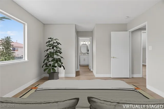 $599,987 | 327 Esquina Drive, Henderson, NV 89014