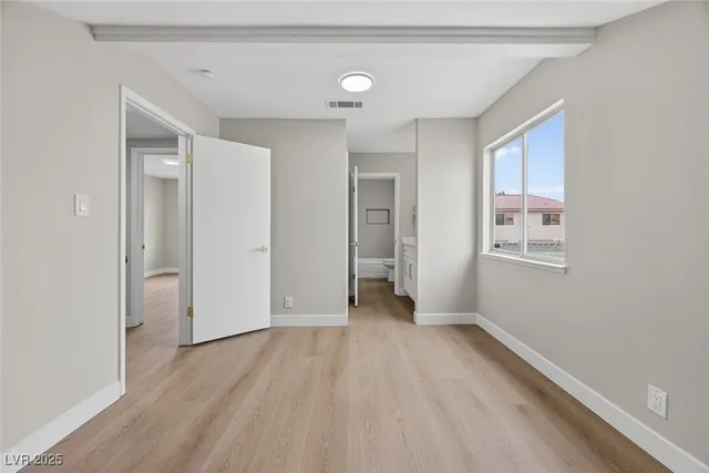 $599,987 | 327 Esquina Drive, Henderson, NV 89014