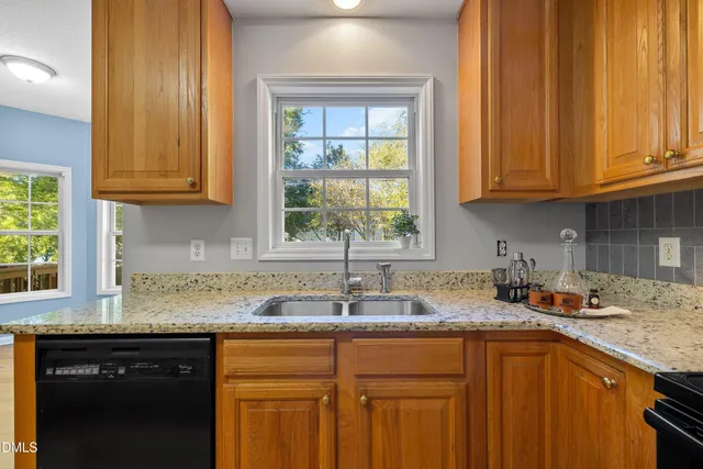 $658,499 | 310 New Parkside Drive, Chapel Hill, NC 27516