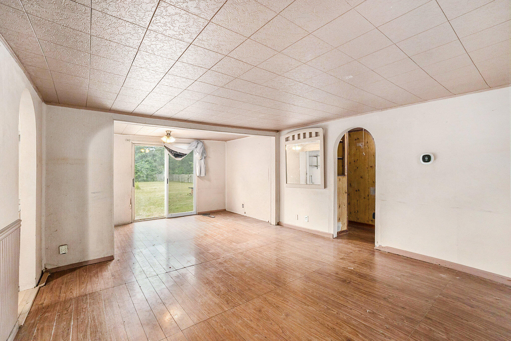 1480 Horton Road Muskegon, MI 49445 - Photo 4 of 21 004_42a1304
