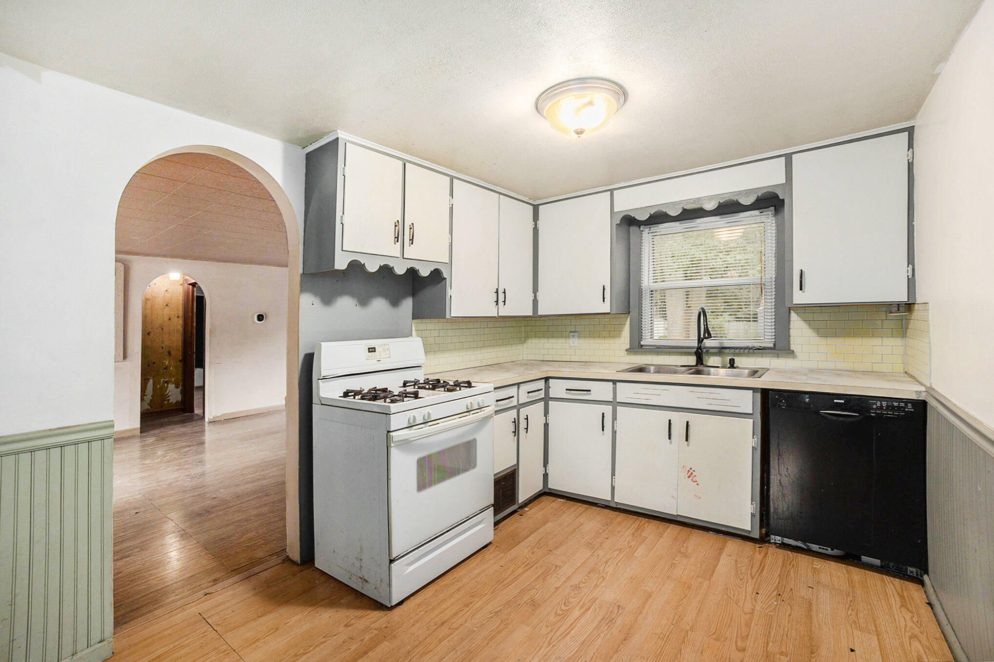 1480 Horton Road Muskegon, MI 49445 - Photo 7 of 21 007_42a1326