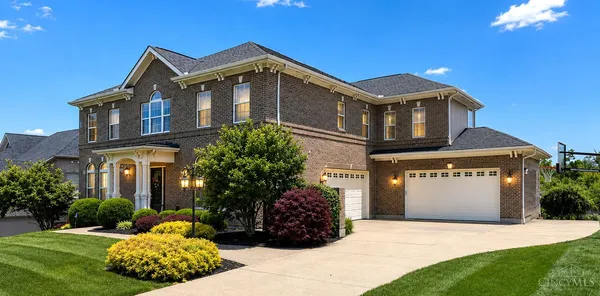 $1,150,000 | 2325 Estate Ridge Drive, Cincinnati, OH 45244