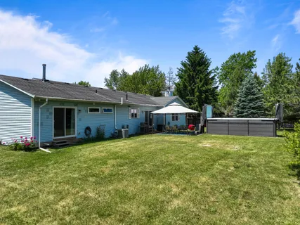 $490,000 | 11705 334th Avenue, Randall, WI 53181