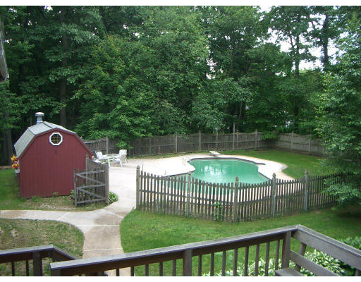 39 Neck Hill Road Mendon, MA 01756 - Photo 2 of 30 Gallery Image 2