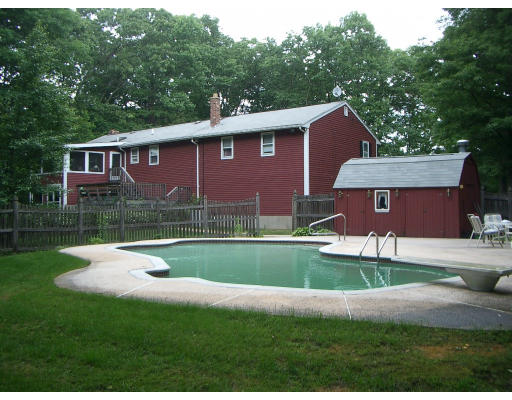 39 Neck Hill Road Mendon, MA 01756 - Photo 29 of 30 Gallery Image 29