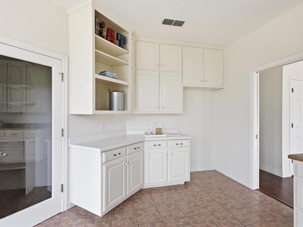 12735 Old Weatherford Road Aledo, TX 76008 - Photo 16 of 40