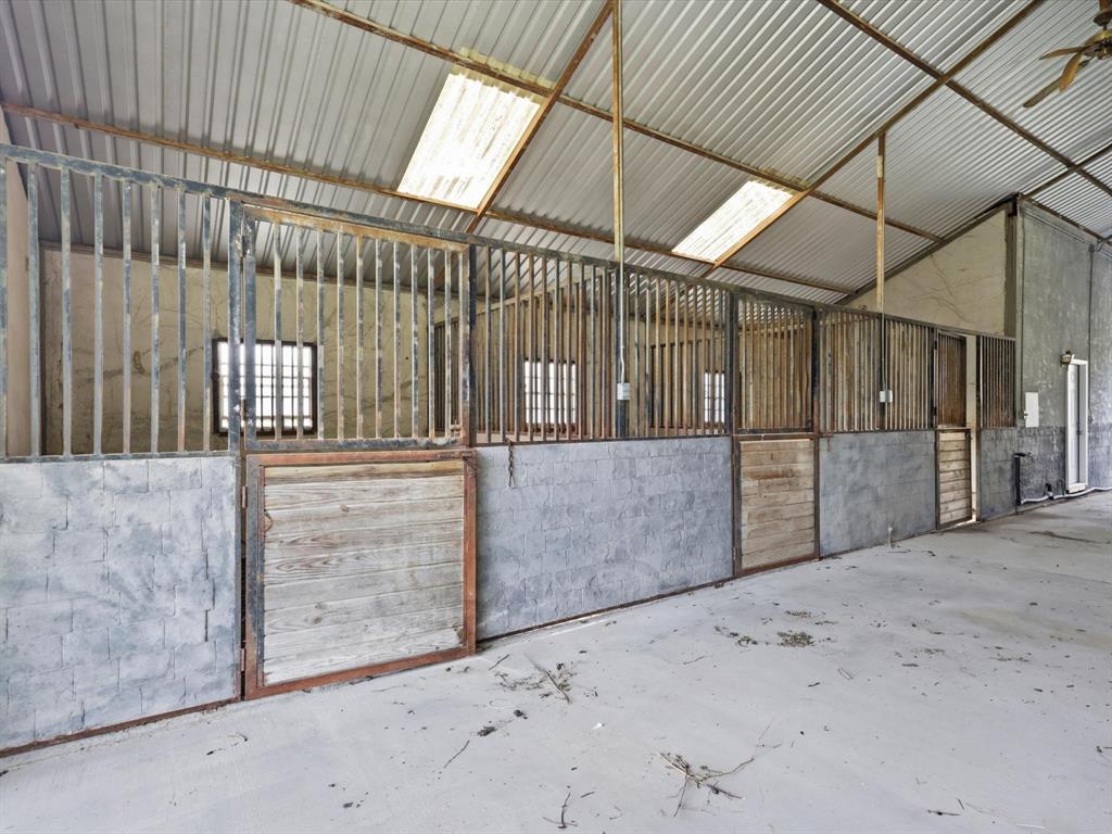 12735 Old Weatherford Road Aledo, TX 76008 - Photo 10 of 40