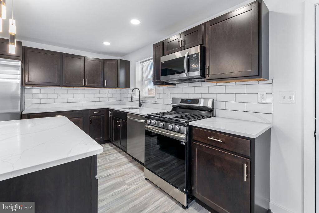 302 4th Avenue Halethorpe, MD 21227 - Photo 11 of 38