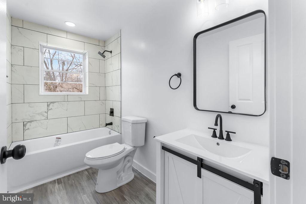 302 4th Avenue Halethorpe, MD 21227 - Photo 13 of 38